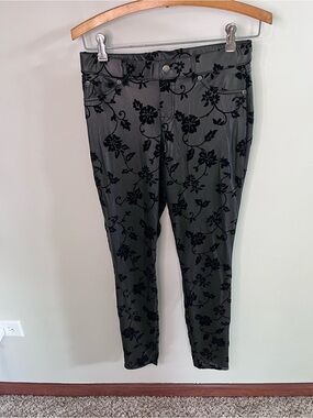 Hue Flocked Leatherette Leggings Black Floral Faux Leather Pants U17221 Small‎